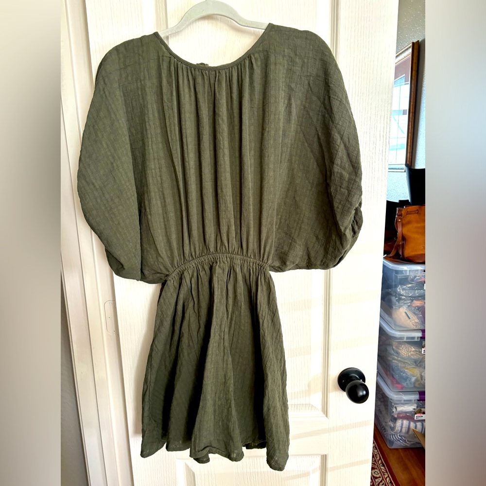 AERIE‎ size small dress. Would also fit a medium. And like new condition.